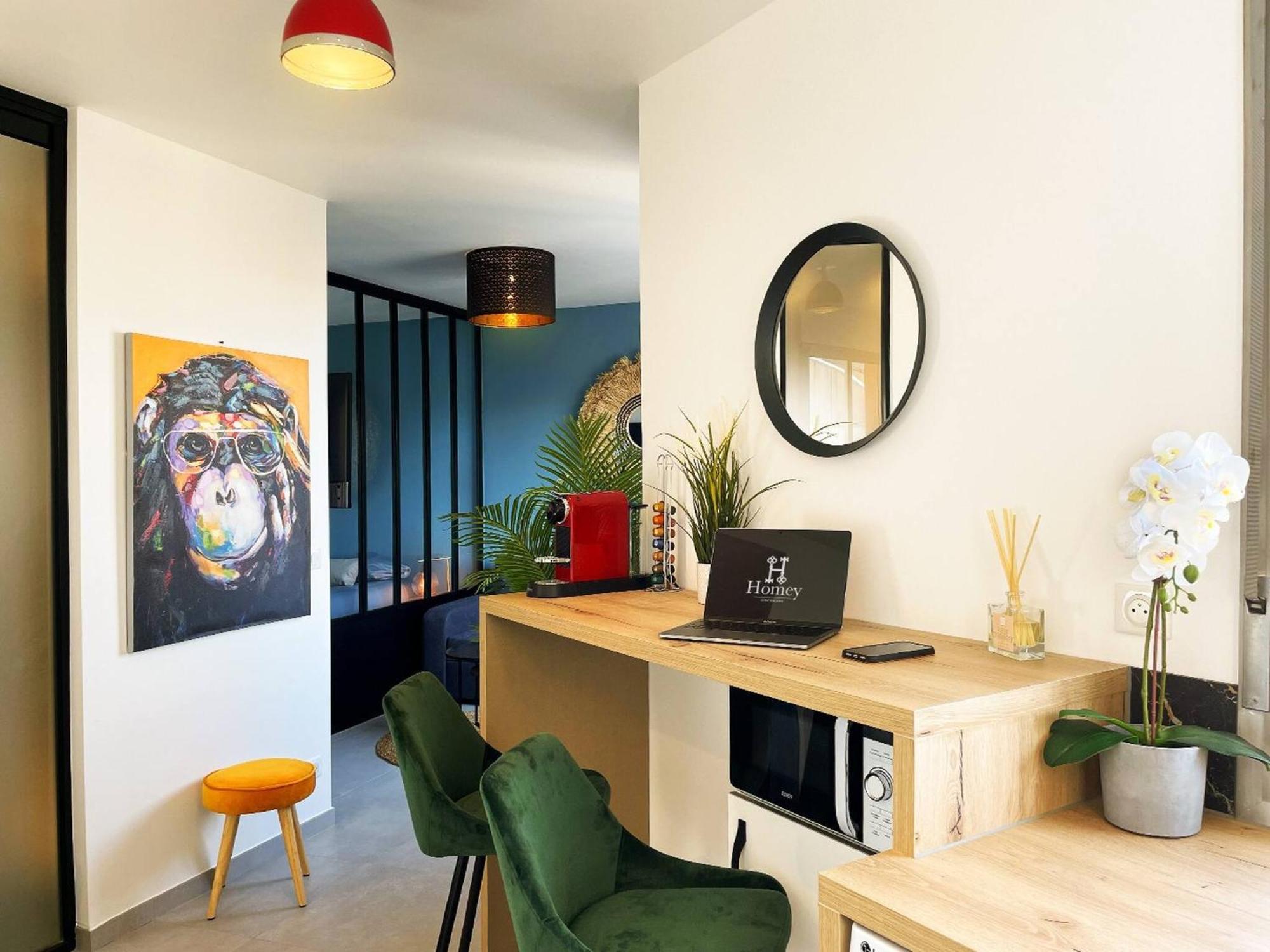 Homey Superchill - Appartement Moderne Et Tout Equipe - Netflix Et Wifi Inclus - Situe En Hyper-Centre - Proche Geneve Annemasse Luaran gambar